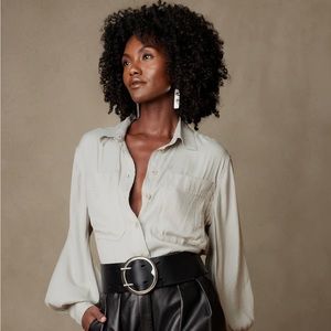 NWT BR balloon sleeve utility shirt size S